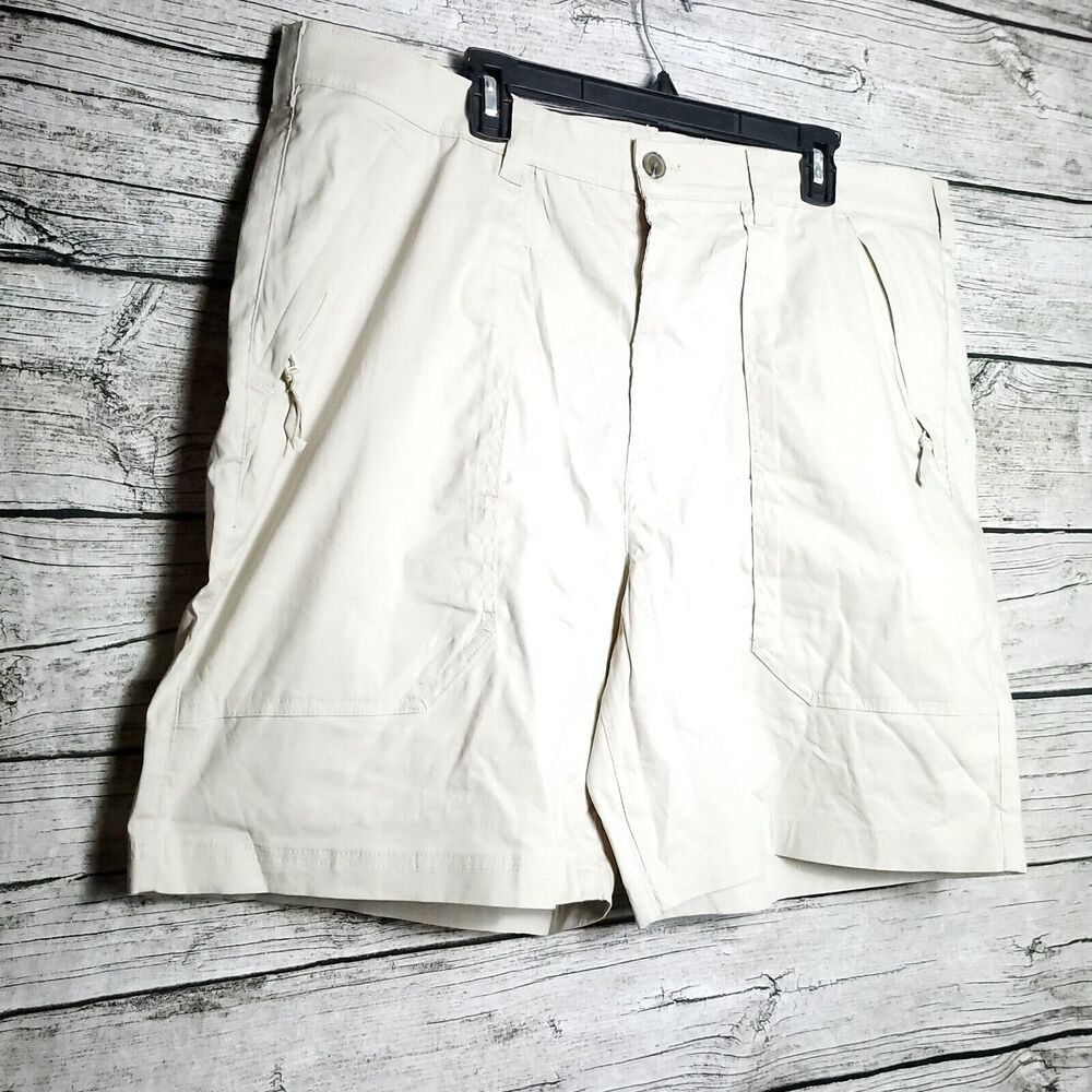 Croft & Barrow Cargo Shorts Size 42